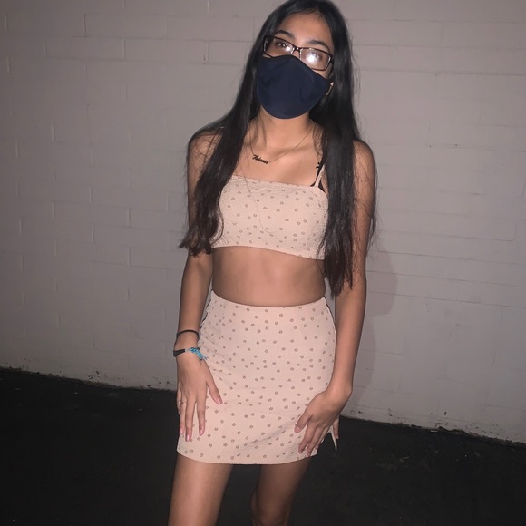 Sammy Two Piece - Picture 2 of 3